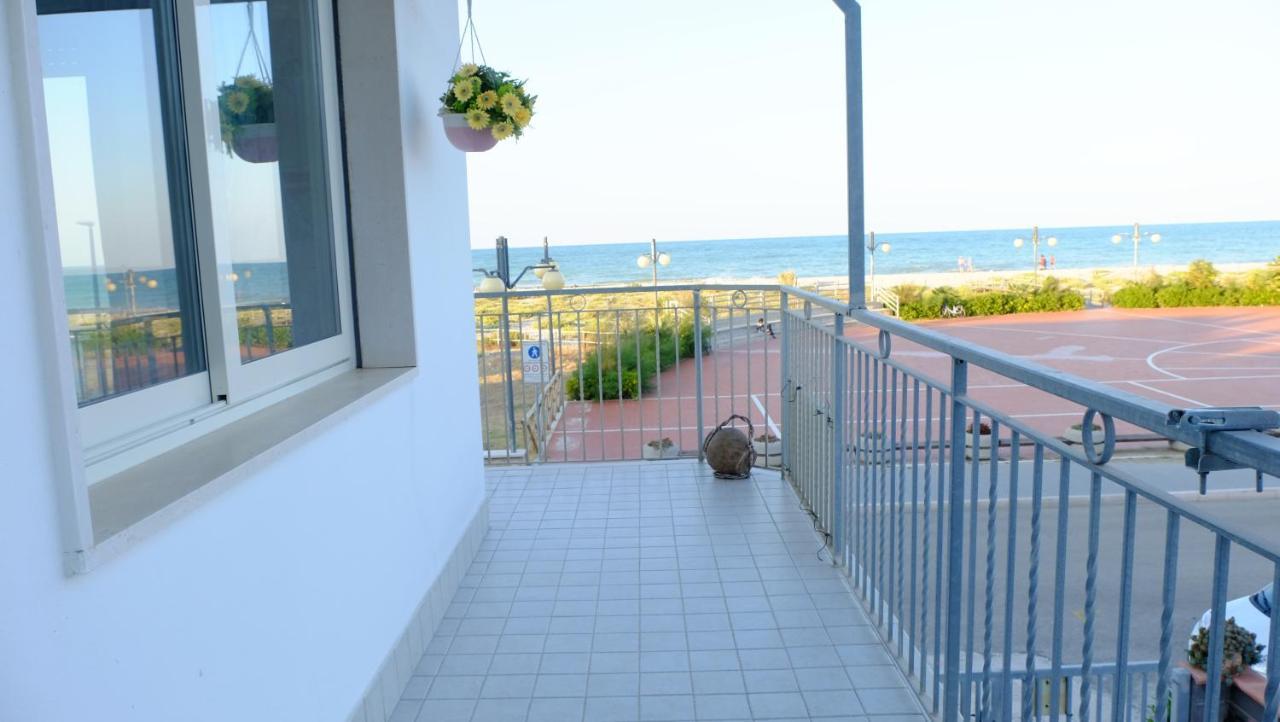 Il Balcone Sul Mare Apartment Torino di Sangro Exterior photo